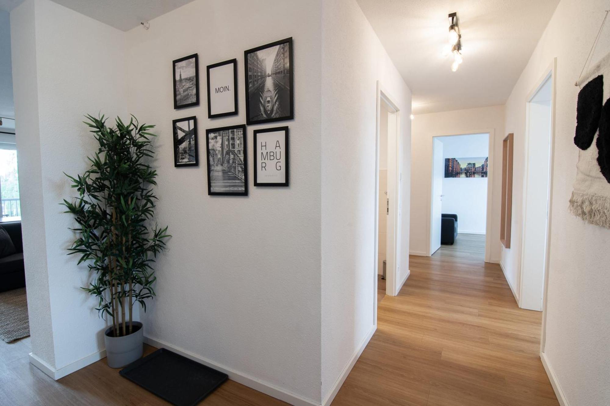 Central Apartment 4 Bedrooms For Up To 12 Guests Hamburg Ngoại thất bức ảnh
